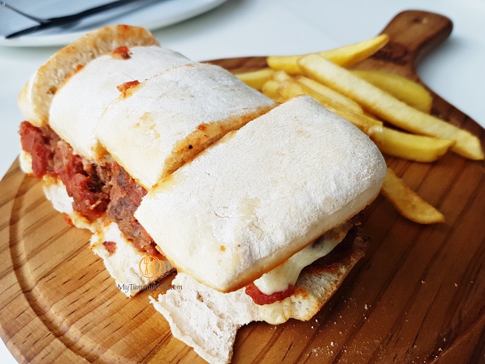 Brooklyn's New York Pizza Meatball Marinara