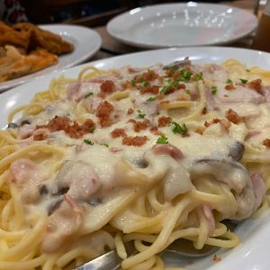 Shakeys Chicken N Mojos PerfectTogether