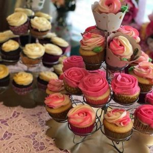 3 Fun Ideas To Make Your Next Family Dinner a Little More Special